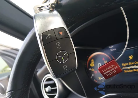 2022 Mercedes-Benz Glc 300 4Matic Suv z USA, uszkodzony, nr VIN W1N0G8EBXNG043367